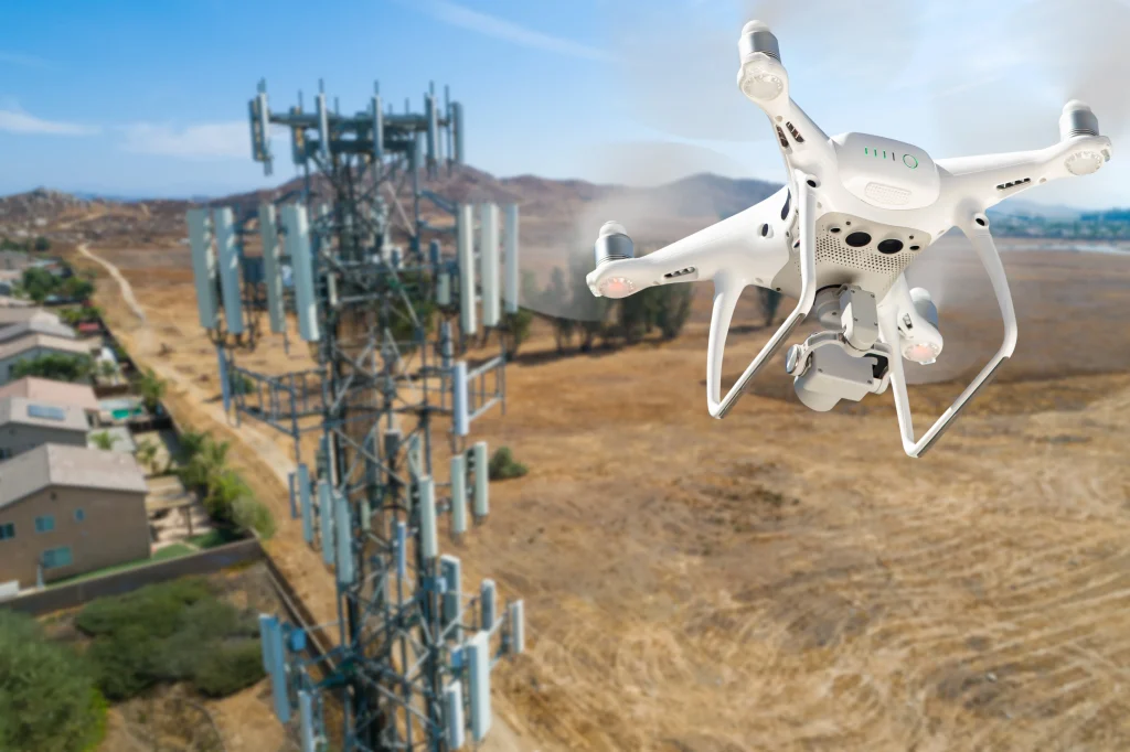Inspection technique par drone d’une antenne de télécommunication sur zone industrielle