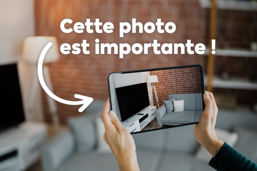 alt="Réalisation d’un état des lieux numérique 3D avec une tablette – preuve visuelle précise d’un logement avant location ou sinistre en région PACA"

